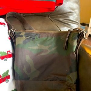 Small Rough & Tumble CAMO VOP